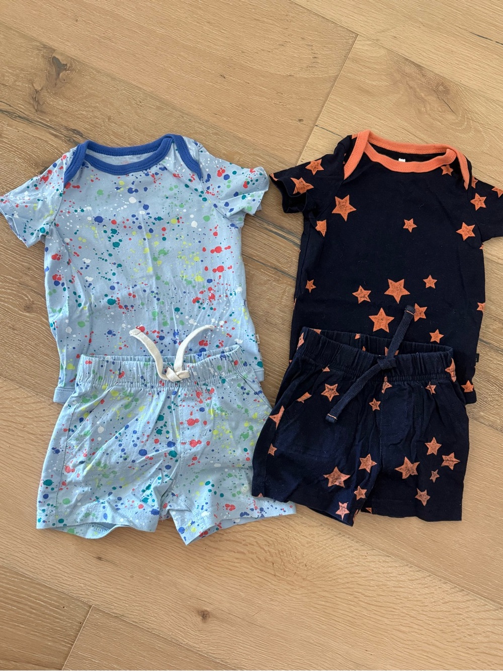 Baby GAP bundle- 2 short sets